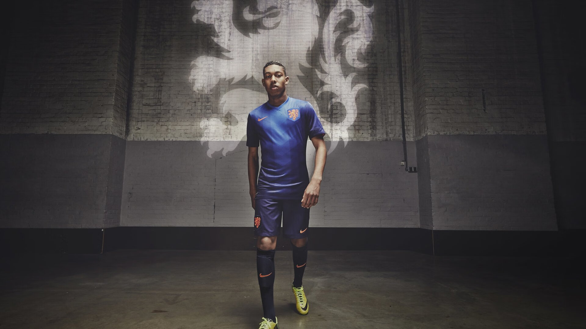 皇家马德里主帅放话：世俱杯四强战必胜巴塞罗那，早田希娜冷笑回应-爱游戏棋牌